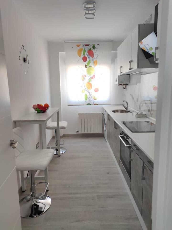 Apartamento Con Jacuzzi El Rincon De Las Delicias Saragossa Zewnętrze zdjęcie